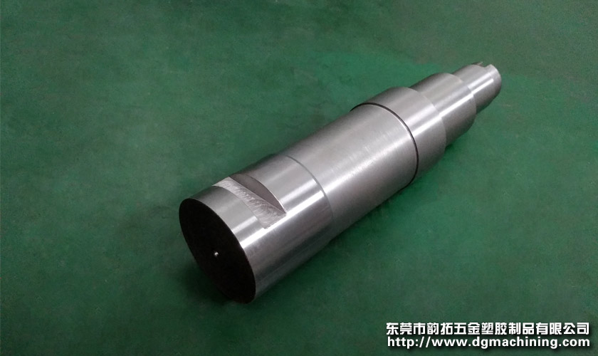 大型機(jī)械加工廠